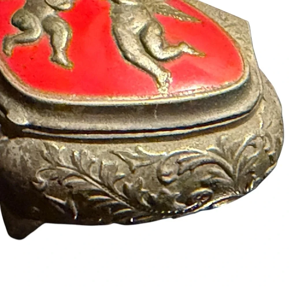 VTG Silver Tone Red Velvet Lined Metal Footed Cherub Jewelry Trinket Box Japan